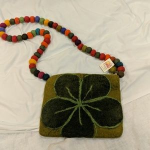 Felt clover purse